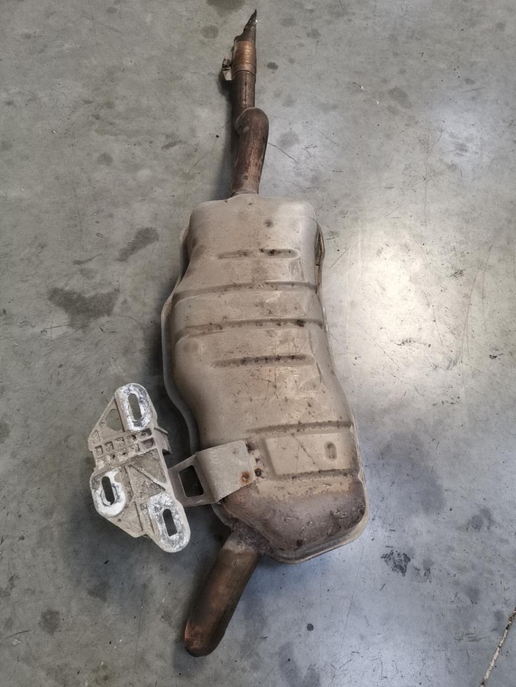 Vaso di espansione (scappamento) RENAULT CLIO 2 PHASE 1 Gasolina - 1
