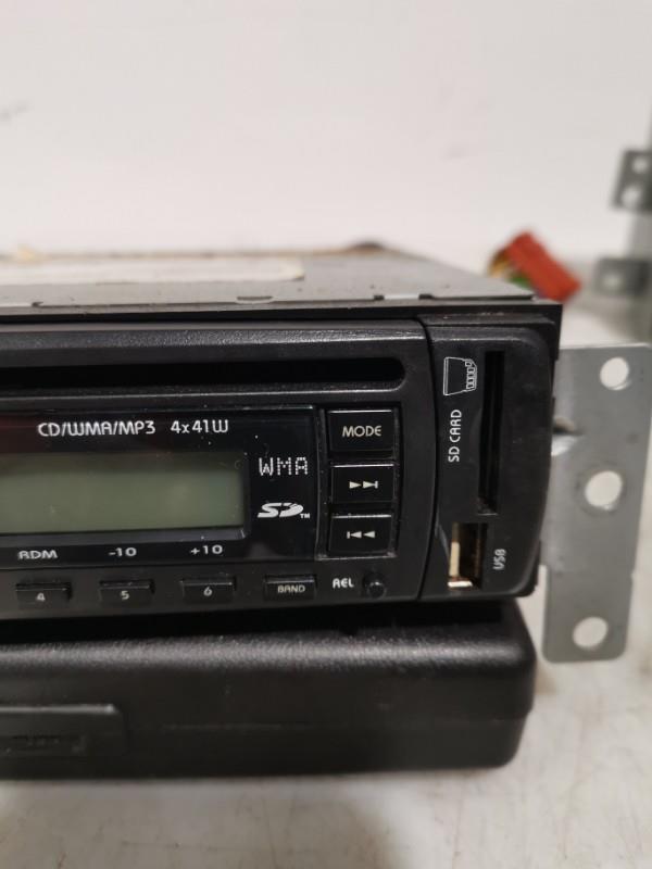 Autoradio originale NISSAN X-TRAIL 1 PHASE 2  - 1
