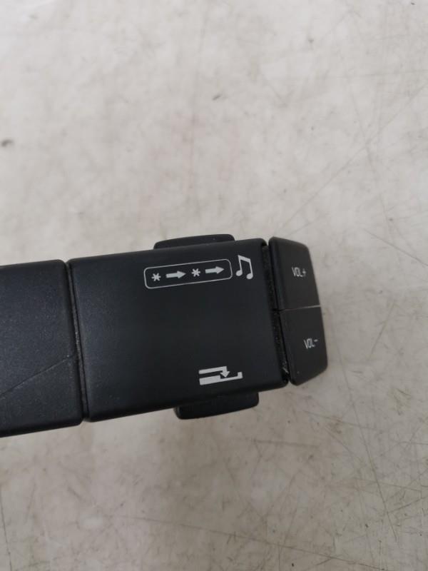Commande autoradio RENAULT SAFRANE PHASE 1 Diesel - 1