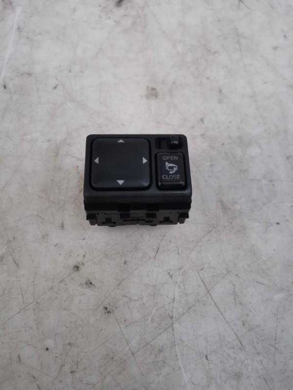 Commande retroviseurs NISSAN X-TRAIL 1 PHASE 2  - 1