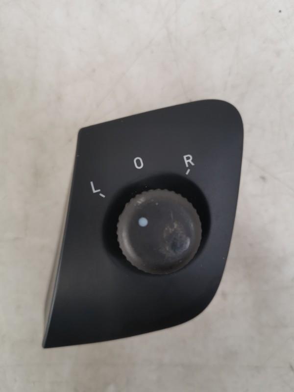 Commande retroviseurs SEAT IBIZA 4 PHASE 1 Diesel - 1