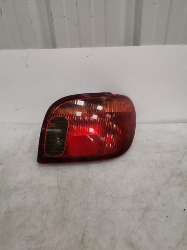 Fanale posteriore principale destro (luci) TOYOTA YARIS 1 PHASE 2 Gasolina - 1