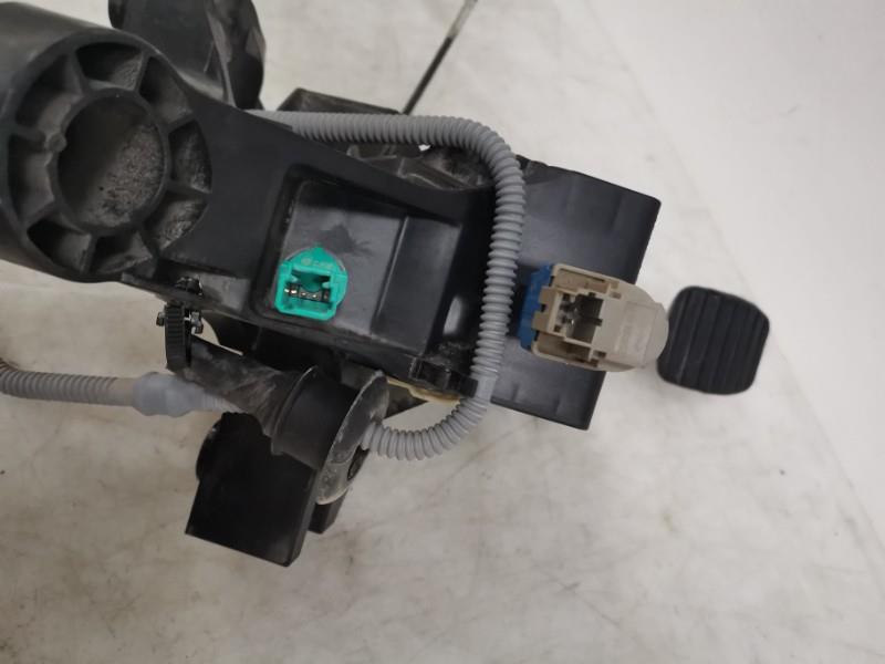 Pedale d'embrayage FIAT TALENTO Diesel - 1