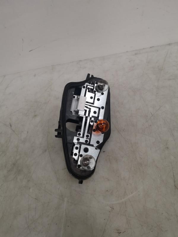 Base portalampade fanale posteriore destro CITROEN C3 2 PHASE 2 Gasolina - 1