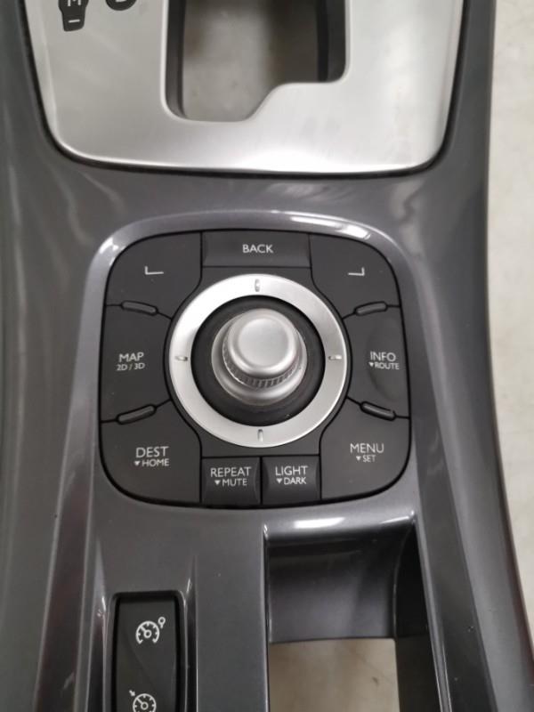 Commande GPS RENAULT LAGUNA 3 PHASE 1 BREAK Diesel - 1