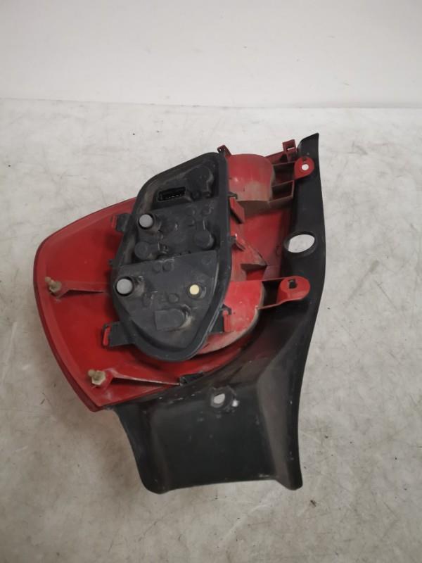 Fanale posteriore principale sinistro (luci) RENAULT CLIO 3 PHASE 1 Diésel - 1