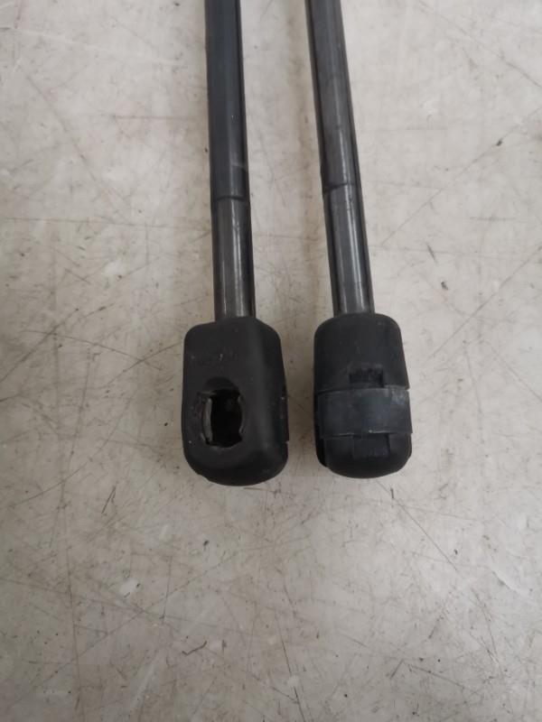 Verin de coffre RENAULT MEGANE 3 PHASE 2 BREAK Diesel - 1