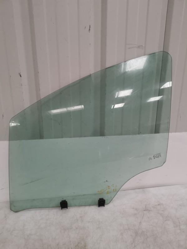 Vitre avant gauche CITROEN C3 2 PHASE 1 Diesel - 1