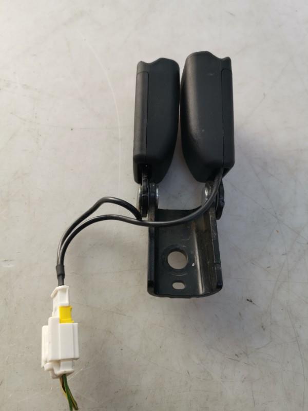 Aggancio cintura sicurezza posteriore destro CITROEN C4 2 PHASE 1 Diésel - 1