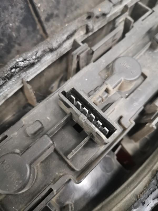 Fanale posteriore principale sinistro (luci) MERCEDES VITO 638  - 1