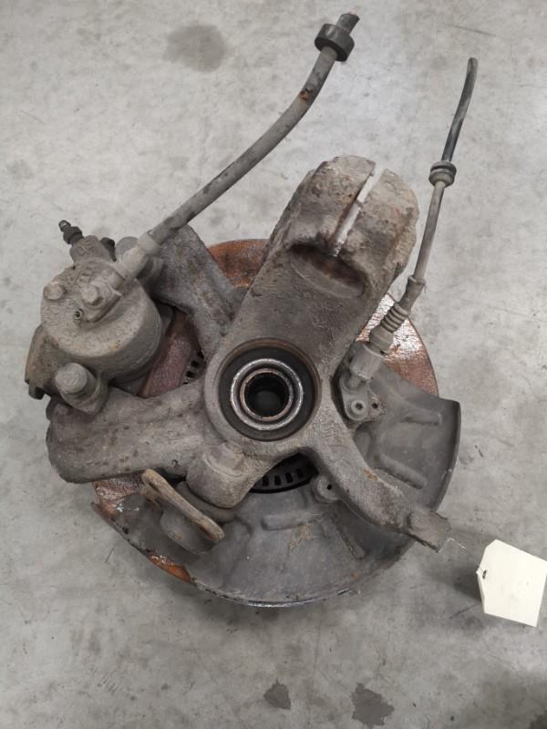 Mozzo anteriore destro VOLKSWAGEN GOLF 4 Diésel - 1