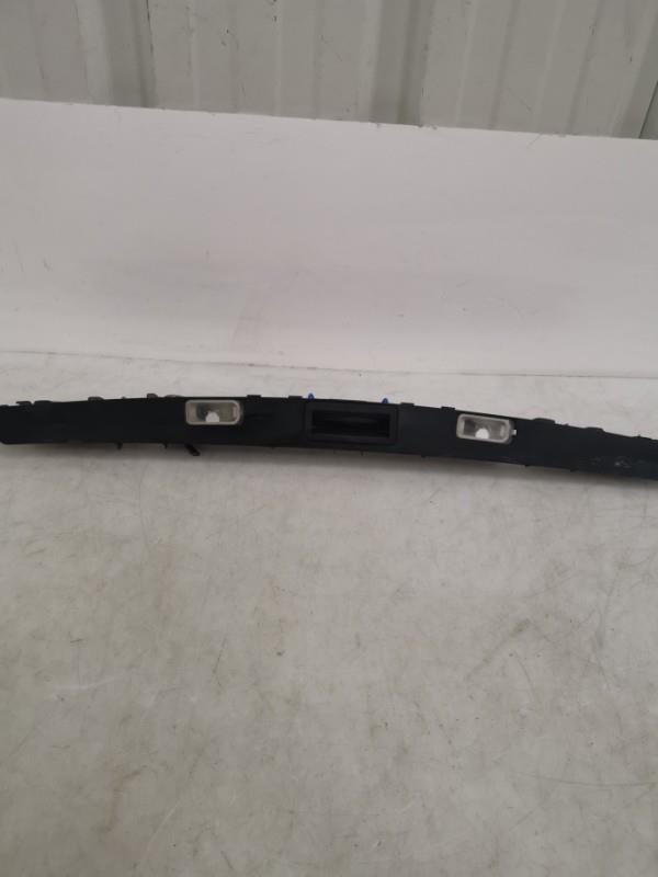 Bouton de coffre FORD MONDEO 3 PHASE 2 Diesel - 1
