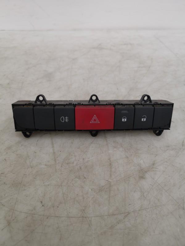 Bouton de warning CITROEN JUMPER 3 PHASE 1 Diesel - 1