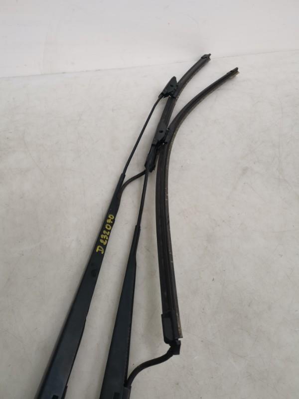 Braccio tergicristallo anteriore CITROEN C4 CACTUS Gasolina - 1
