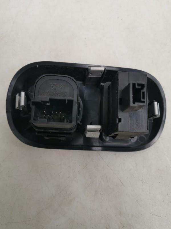 Commande retroviseurs CITROEN C4 CACTUS Essence - 1