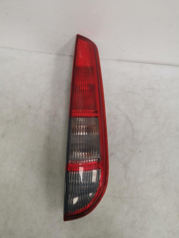 Fanale posteriore principale destro (luci) FORD FOCUS 2 PHASE 1 BREAK Diésel - 1