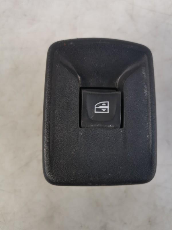 Interruttore lavacristalli anteriore destro DACIA SANDERO 2 PHASE 2 Gasolina - 1