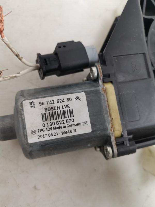 Alzacristalli elettrico anteriore destro CITROEN C4 CACTUS Gasolina - 1