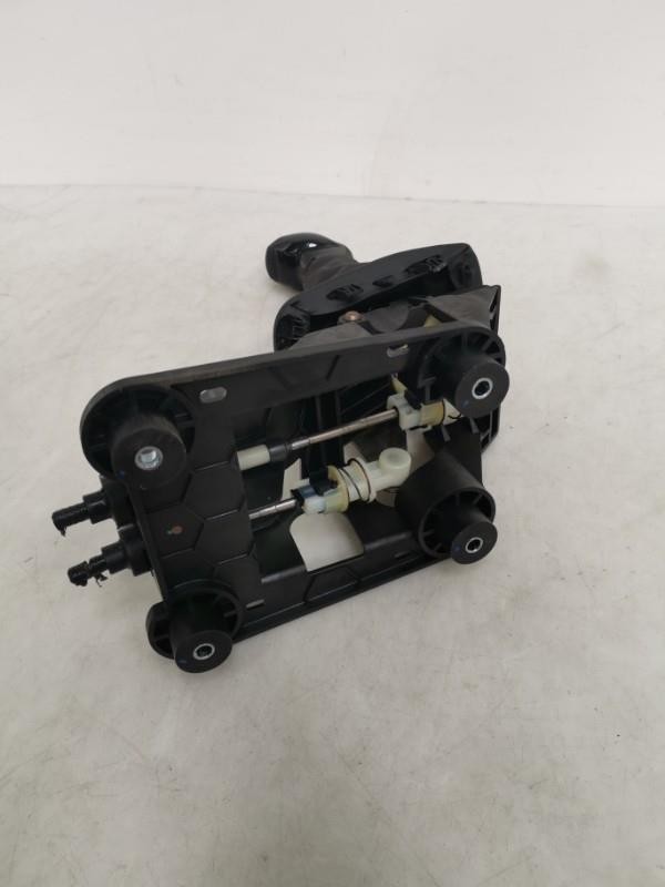 Levier de vitesses CITROEN C4 CACTUS Essence - 1