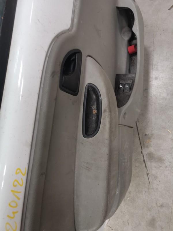 Portiera anteriore sinistra RENAULT KANGOO 1 PHASE 2 Diésel - 1