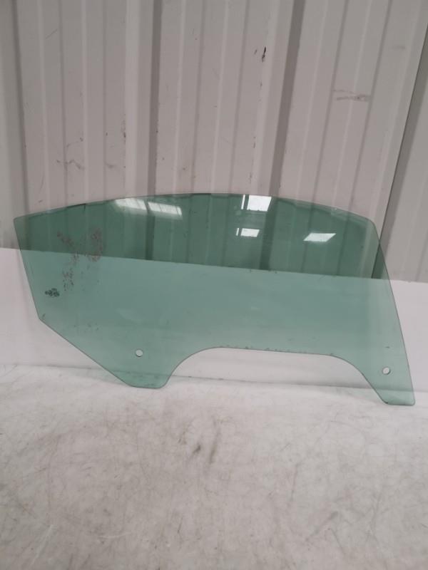 Vitre avant droit AUDI TT 1 COUPE Essence - 1