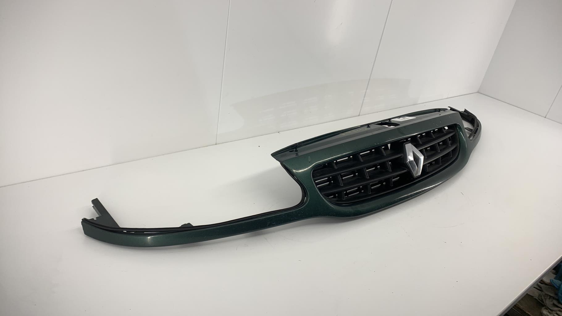 Calandre RENAULT SAFRANE PHASE 2  - 1