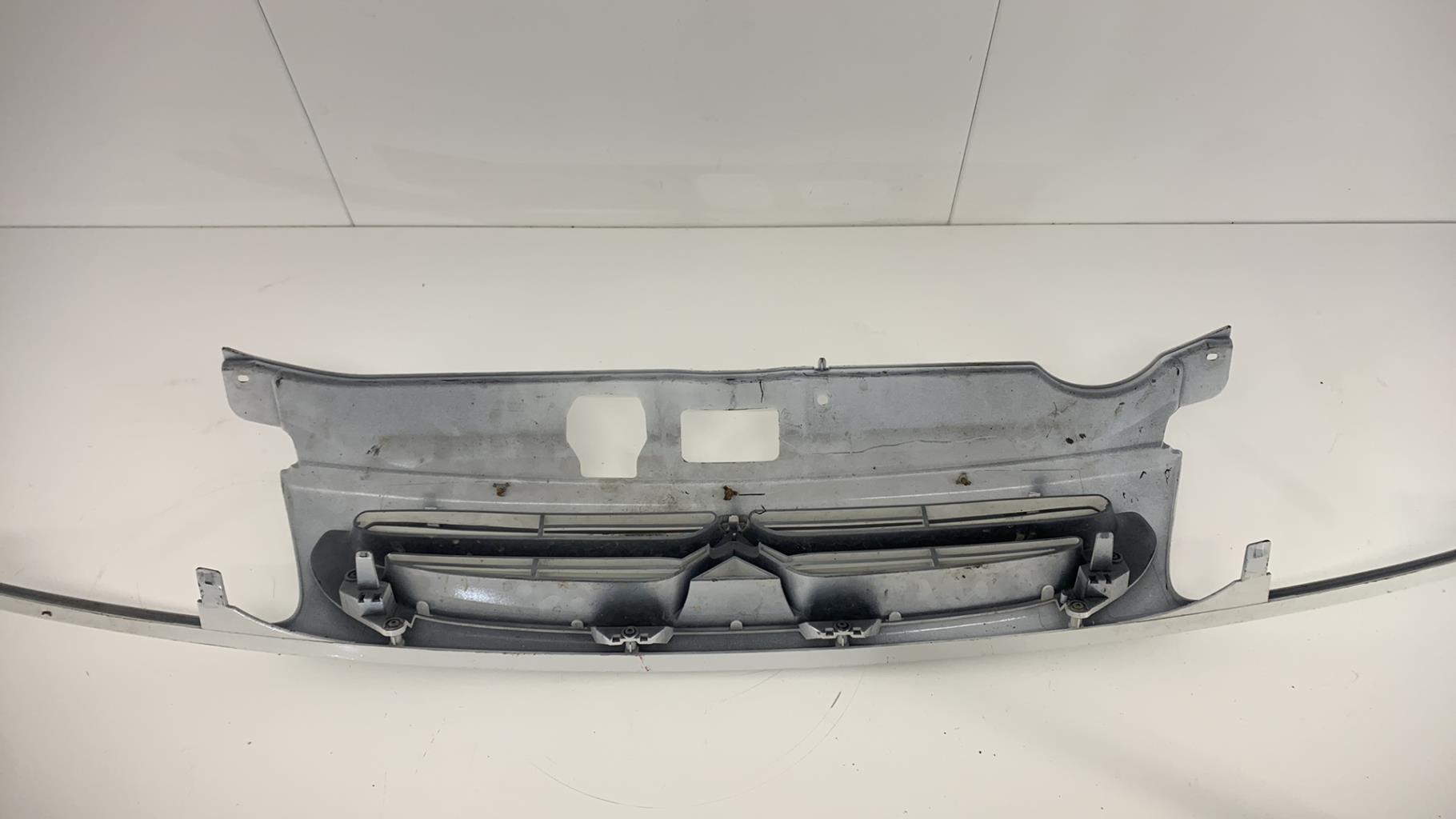 Calandre CITROEN SAXO 1998  - 1