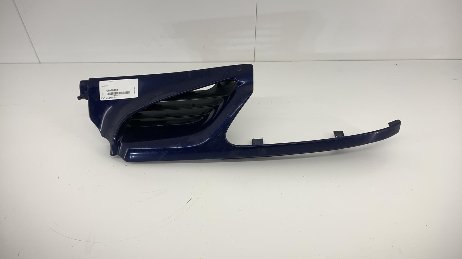 Calandre gauche RENAULT SCENIC  - 1