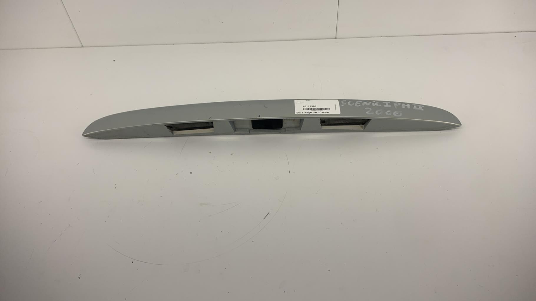 Eclairage de plaque RENAULT phase2 2000  - 1
