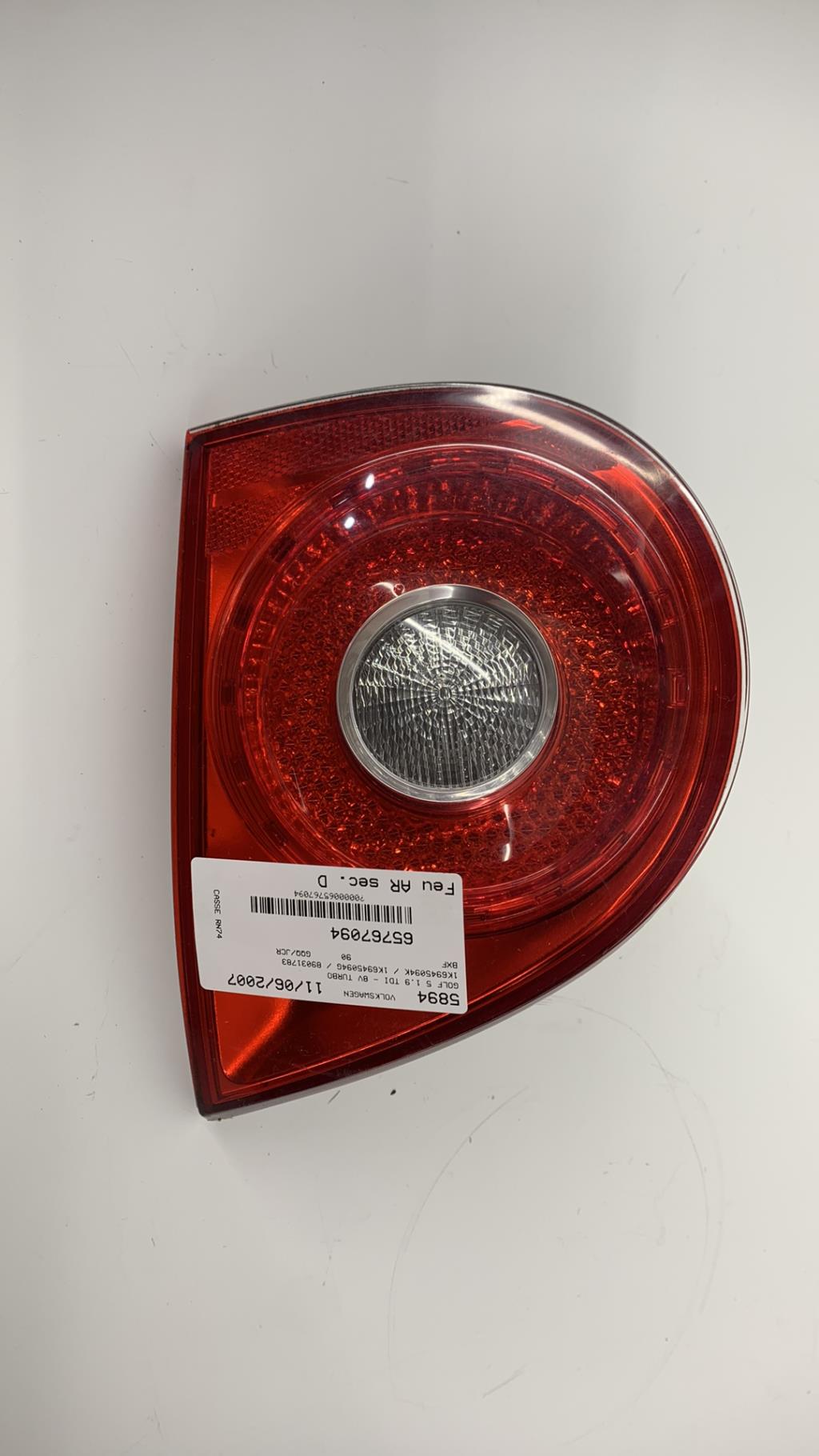 Feu arriere secondaire droit (feux) VOLKSWAGEN GOLF 5 Diesel - 1