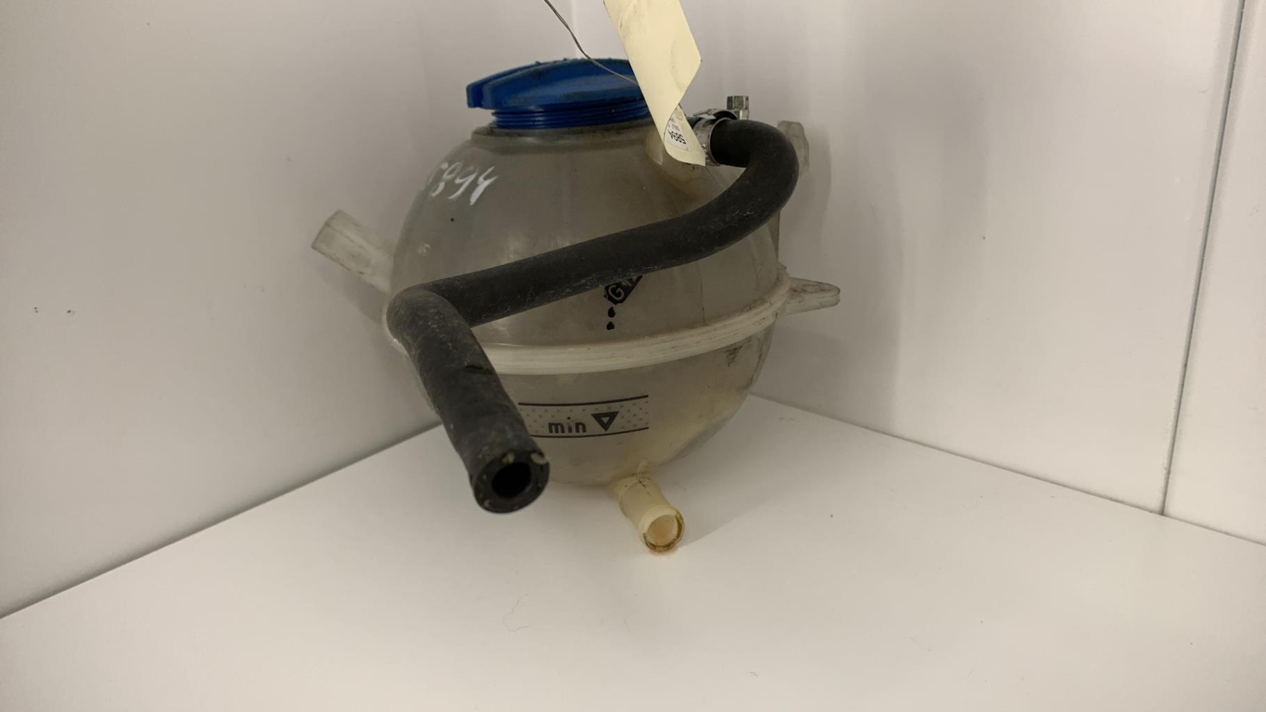 Vase d'expansion VOLKSWAGEN GOLF 5 Diesel - 1