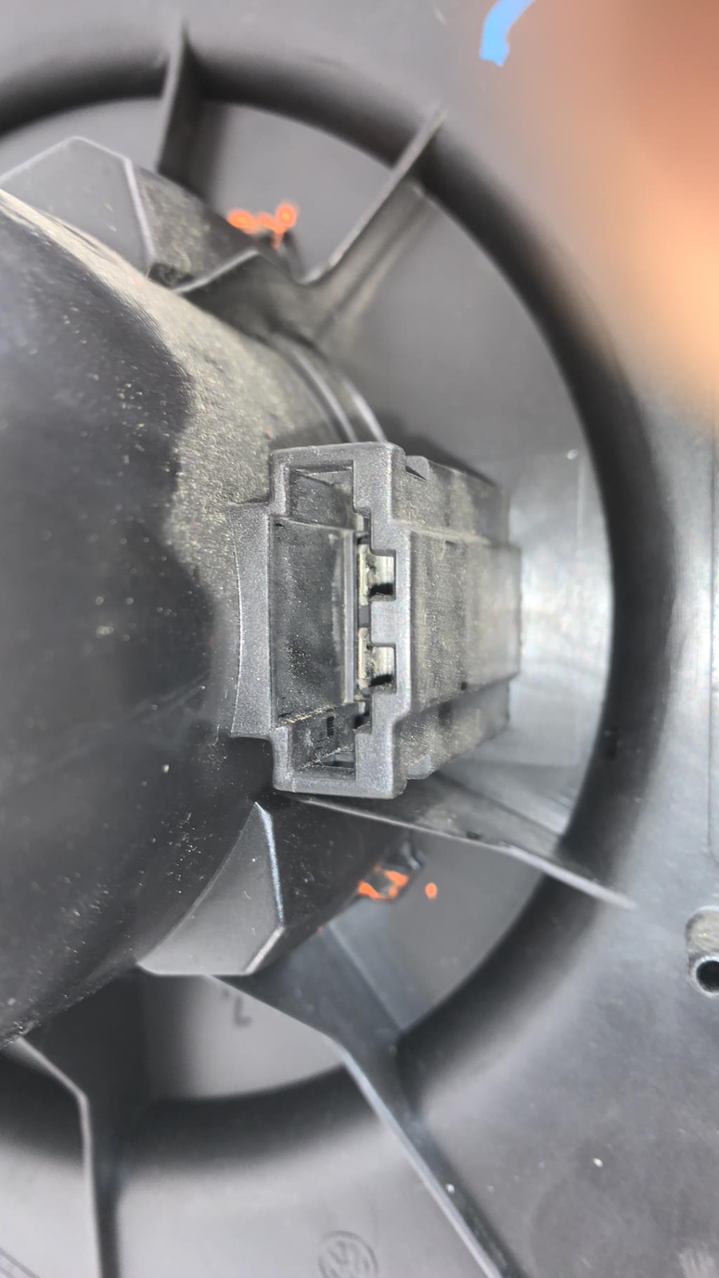 Ventilateur chauffage VOLKSWAGEN FOX Diesel - 1