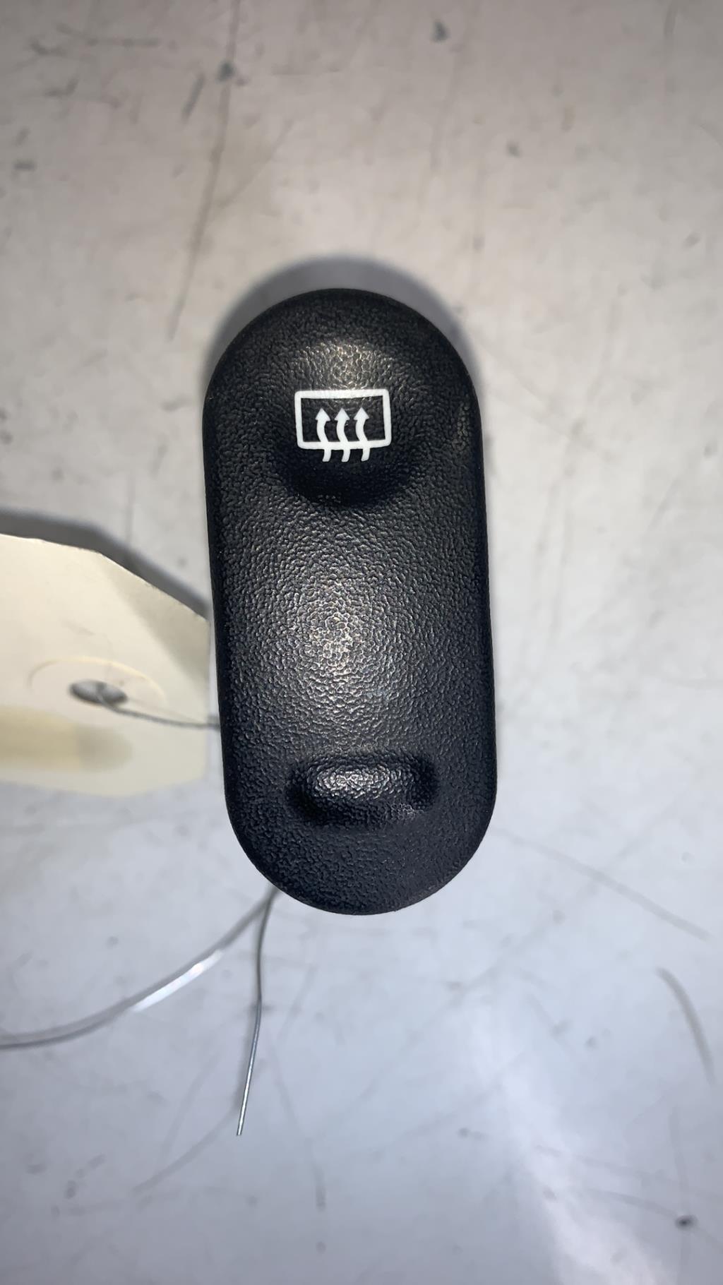 Bouton/Interrupteur RENAULT KANGOO 1 PHASE 1 Diesel - 1