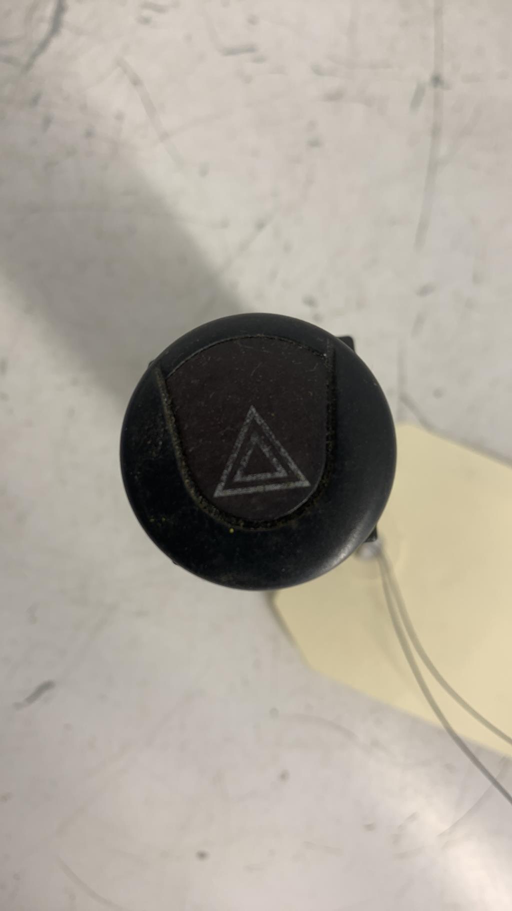 Bouton de warning PEUGEOT 306 PHASE 1  - 1