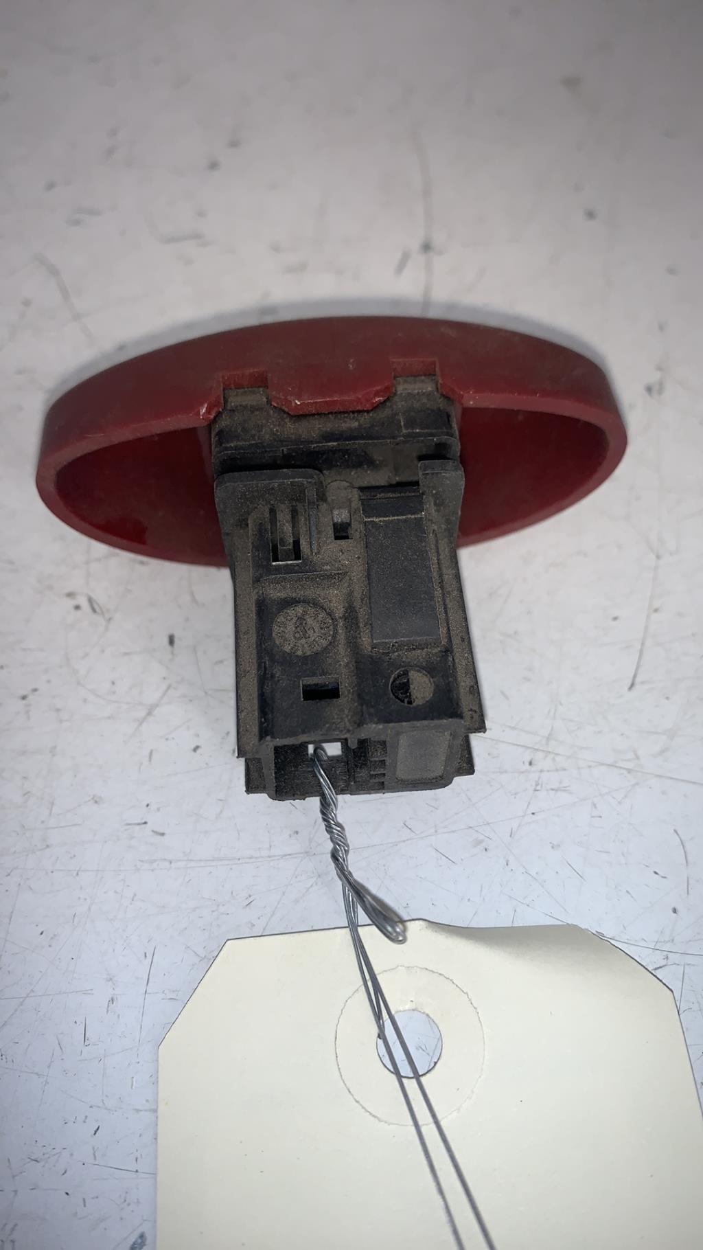 Bouton de warning PEUGEOT 206 PHASE 2 BREAK Diesel - 1