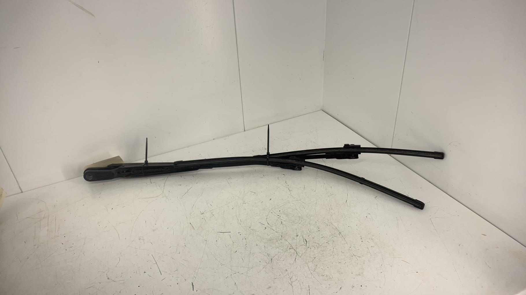 Bras essuie glace avant CITROEN C5 1 PHASE 1 BREAK Diesel - 1