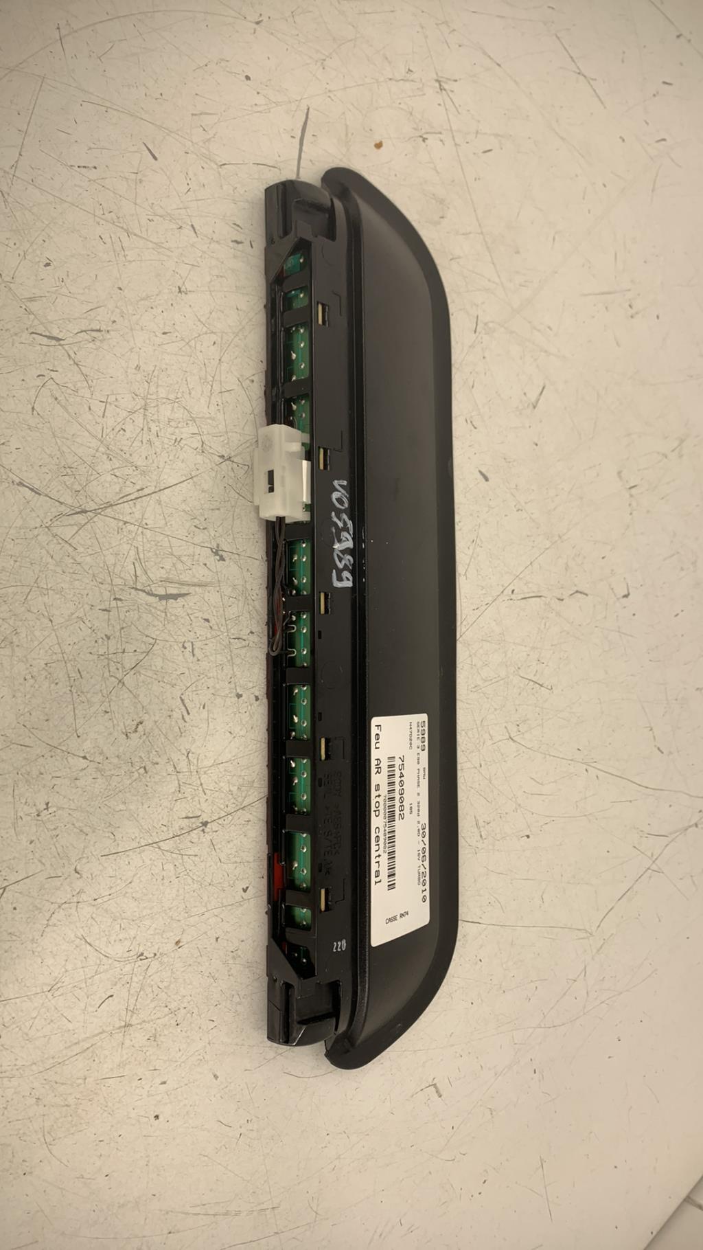 Feu arriere stop central BMW SERIE 3 E90 PHASE 2 Diesel - 1