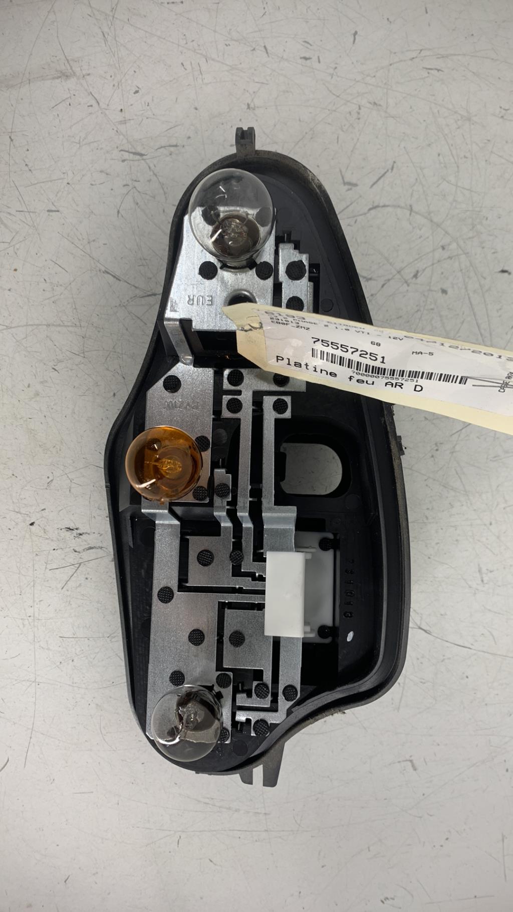 Platine feu arriere droit CITROEN C3 2 PHASE 2 Essence - 1