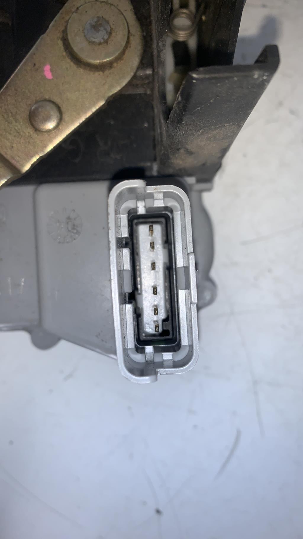 Serrure arriere gauche CITROEN C5 1 PHASE 1 BREAK Diesel - 1