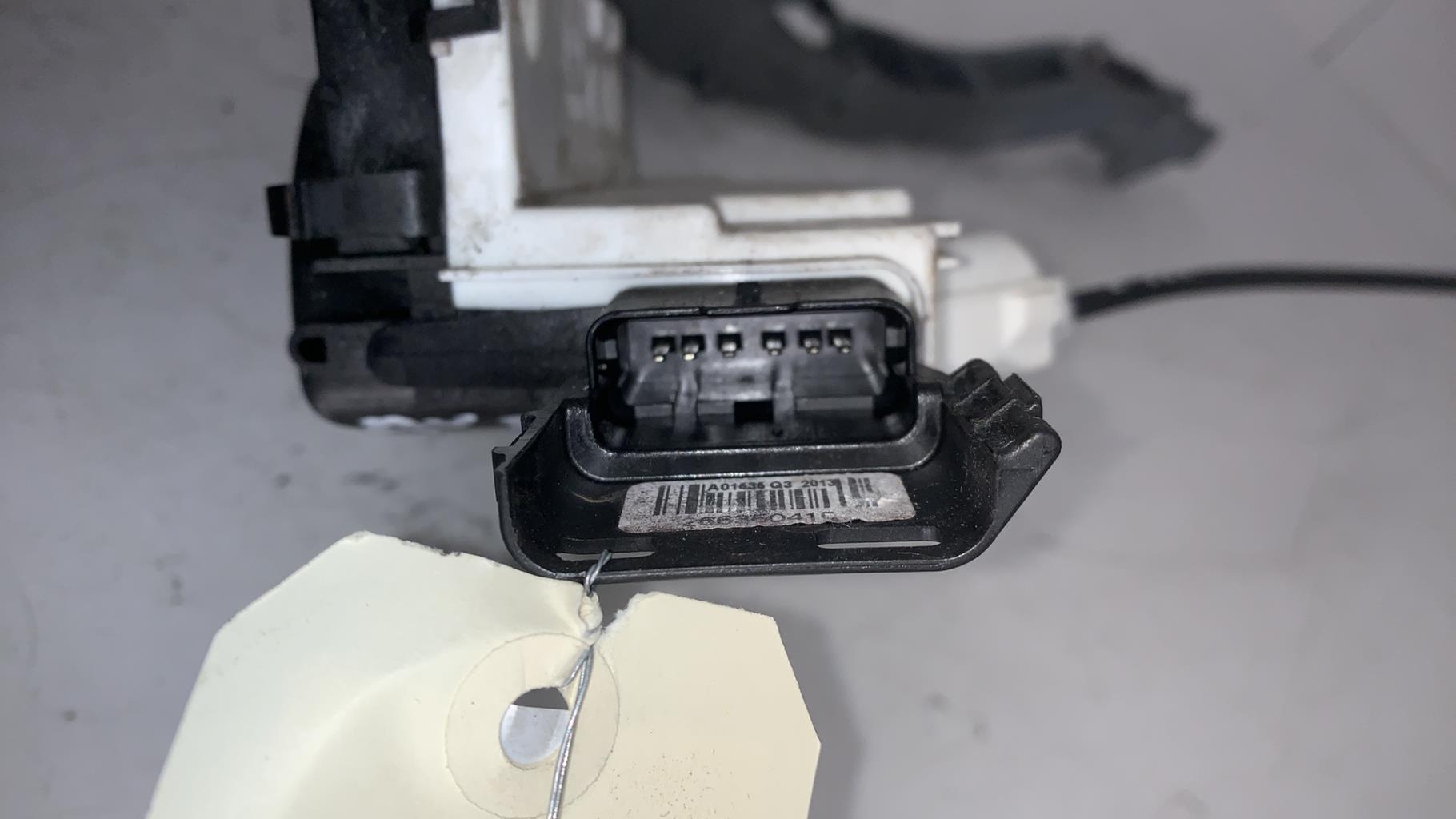 Serrure avant droit CITROEN C3 2 PHASE 2 Essence - 1