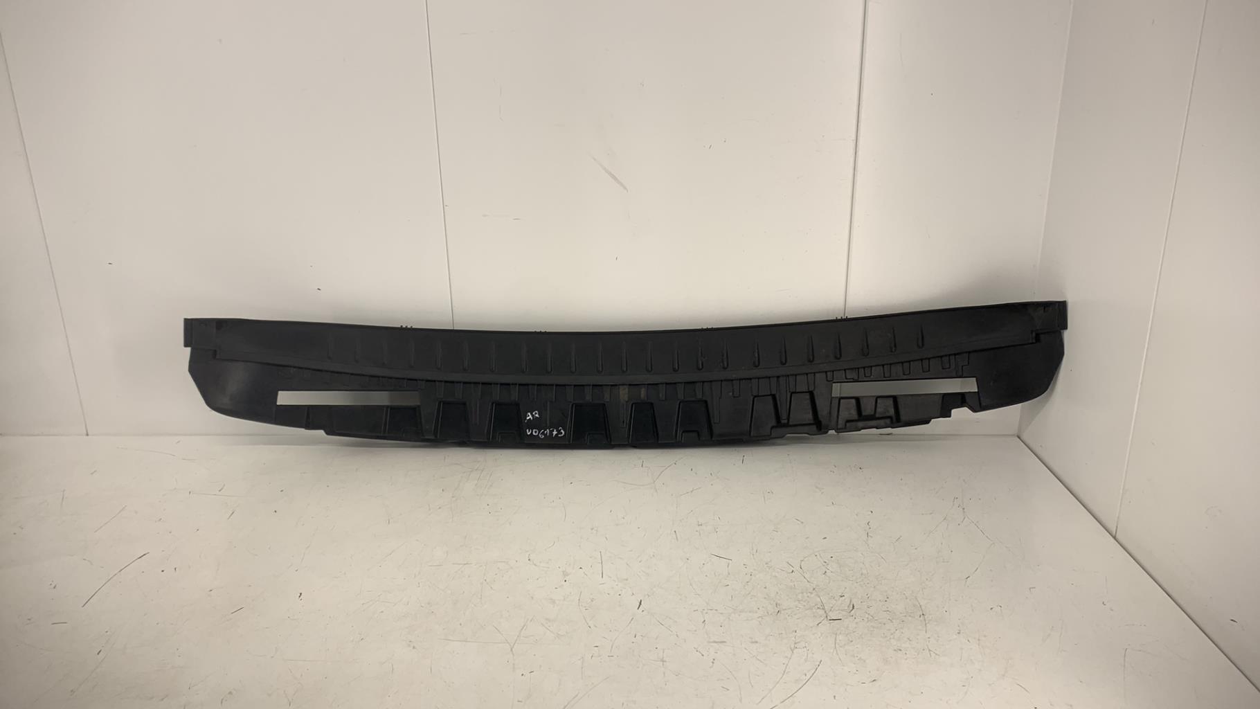 Support de pare chocs arriere CITROEN C5 1 PHASE 1 BREAK Diesel - 1