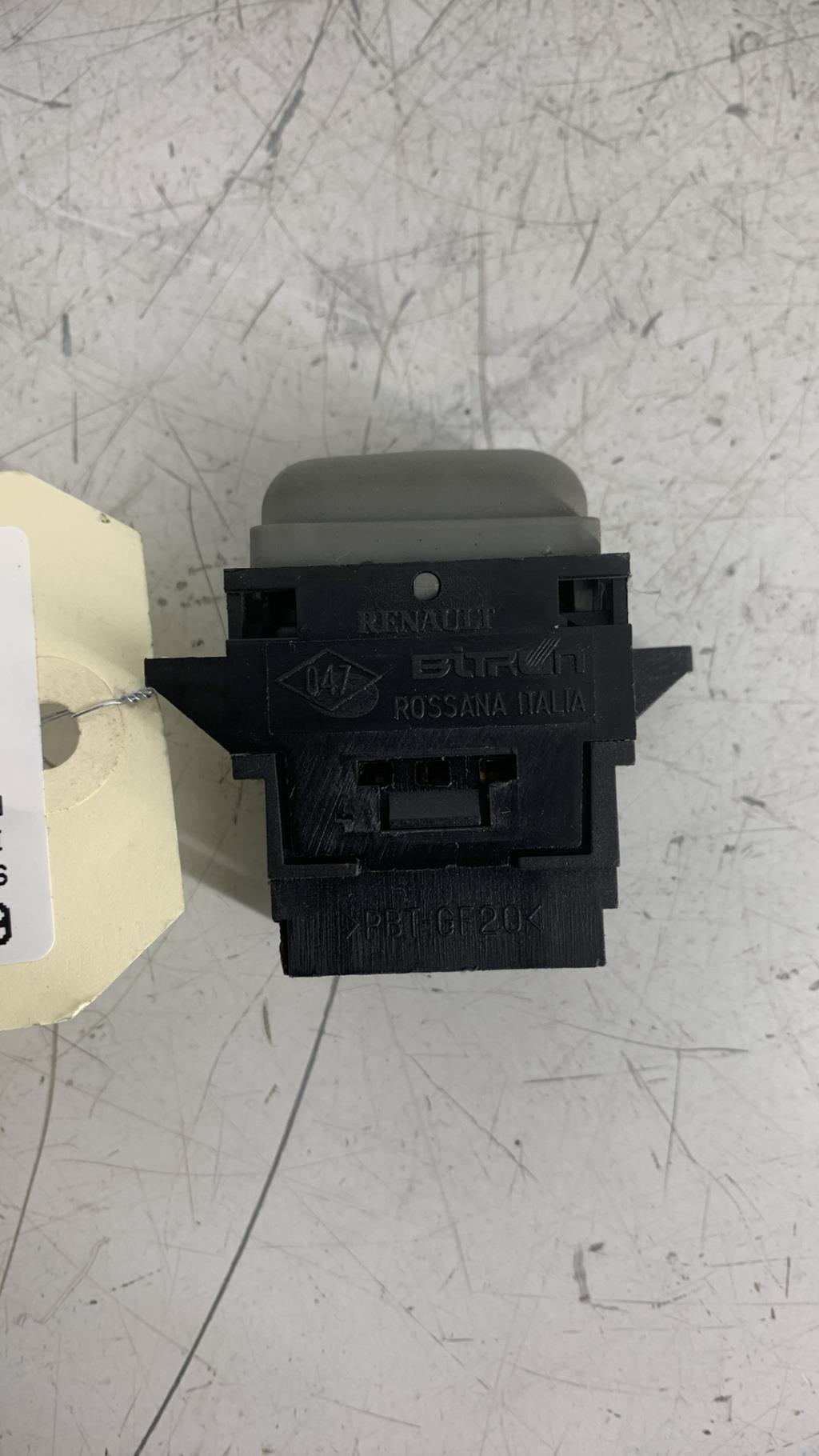 Bouton/Interrupteur RENAULT SCENIC 1 PHASE 2 Diesel - 1