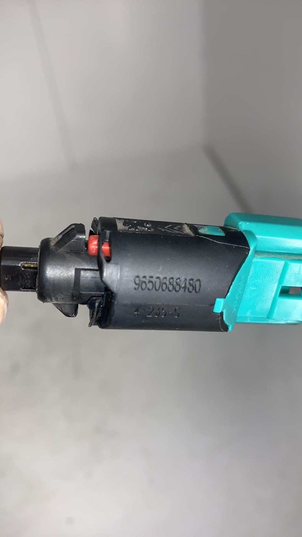 Contacteur feu stop CITROEN C5 1 PHASE 2 Diesel - 1