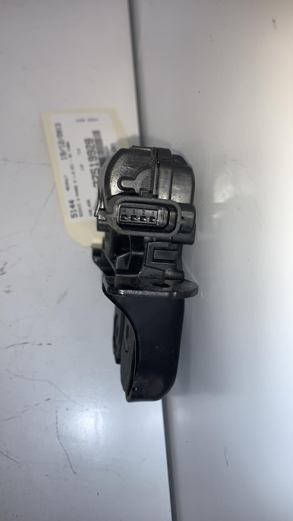 Serrure de hayon RENAULT SCENIC 3 PHASE 3 Diesel - 1