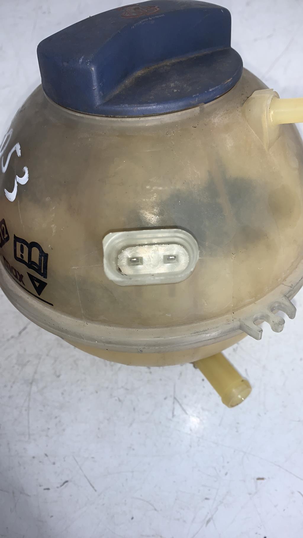 Vase d'expansion VOLKSWAGEN GOLF 4 Essence - 1