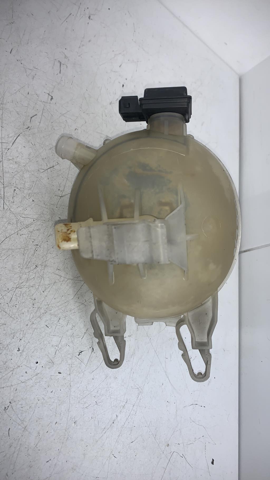 Vase d'expansion CITROEN C3 1 PHASE 1 Diesel - 1