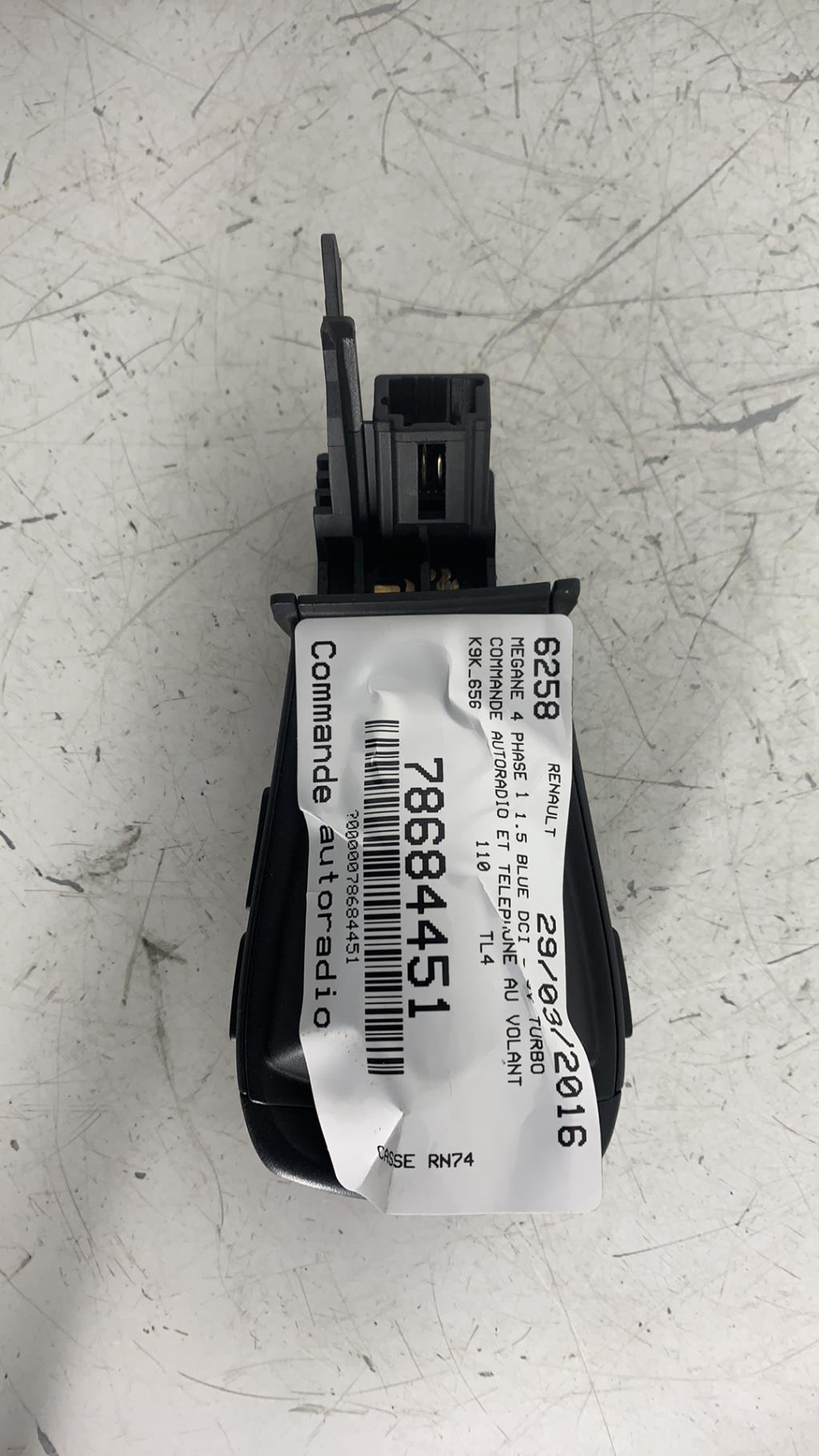 Commande autoradio RENAULT MEGANE 4 PHASE 1 Diesel - 1