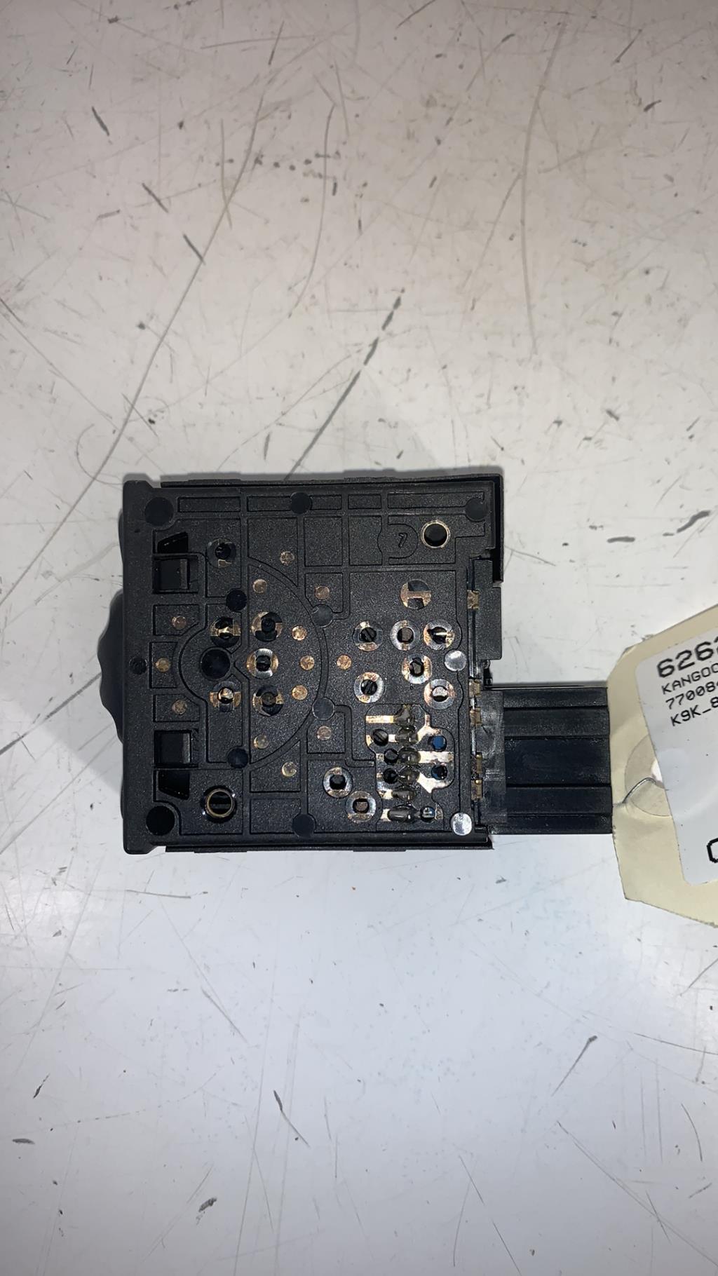Commande de reglage hauteur de phare RENAULT KANGOO 2 PHASE 1 Diesel - 1