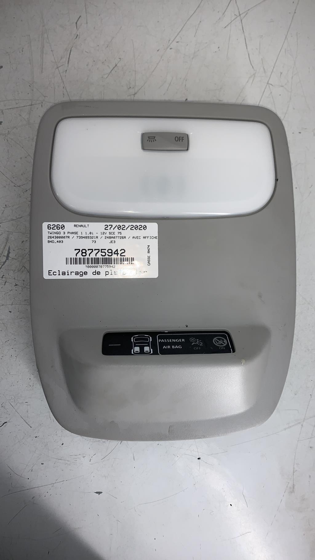 Eclairage de plafonnier RENAULT TWINGO 3 PHASE 1 Essence - 1