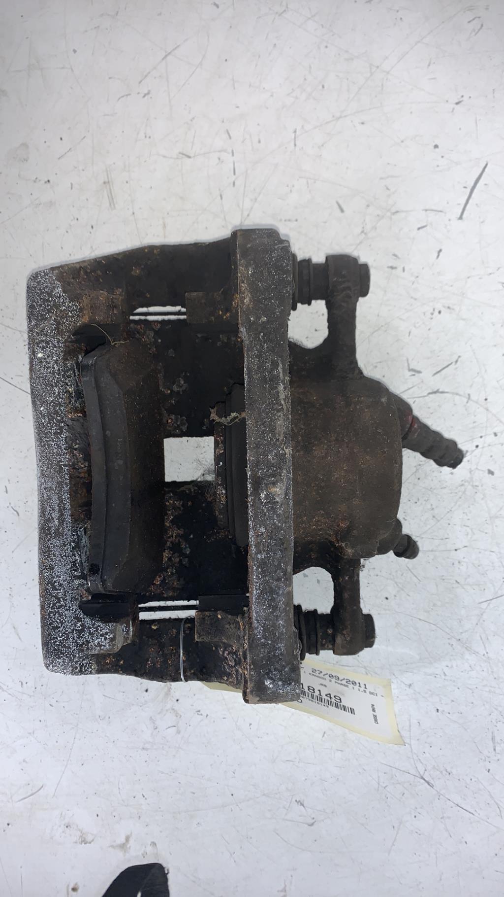 Etrier avant droit (freinage) RENAULT KANGOO 2 PHASE 1 Diesel - 1